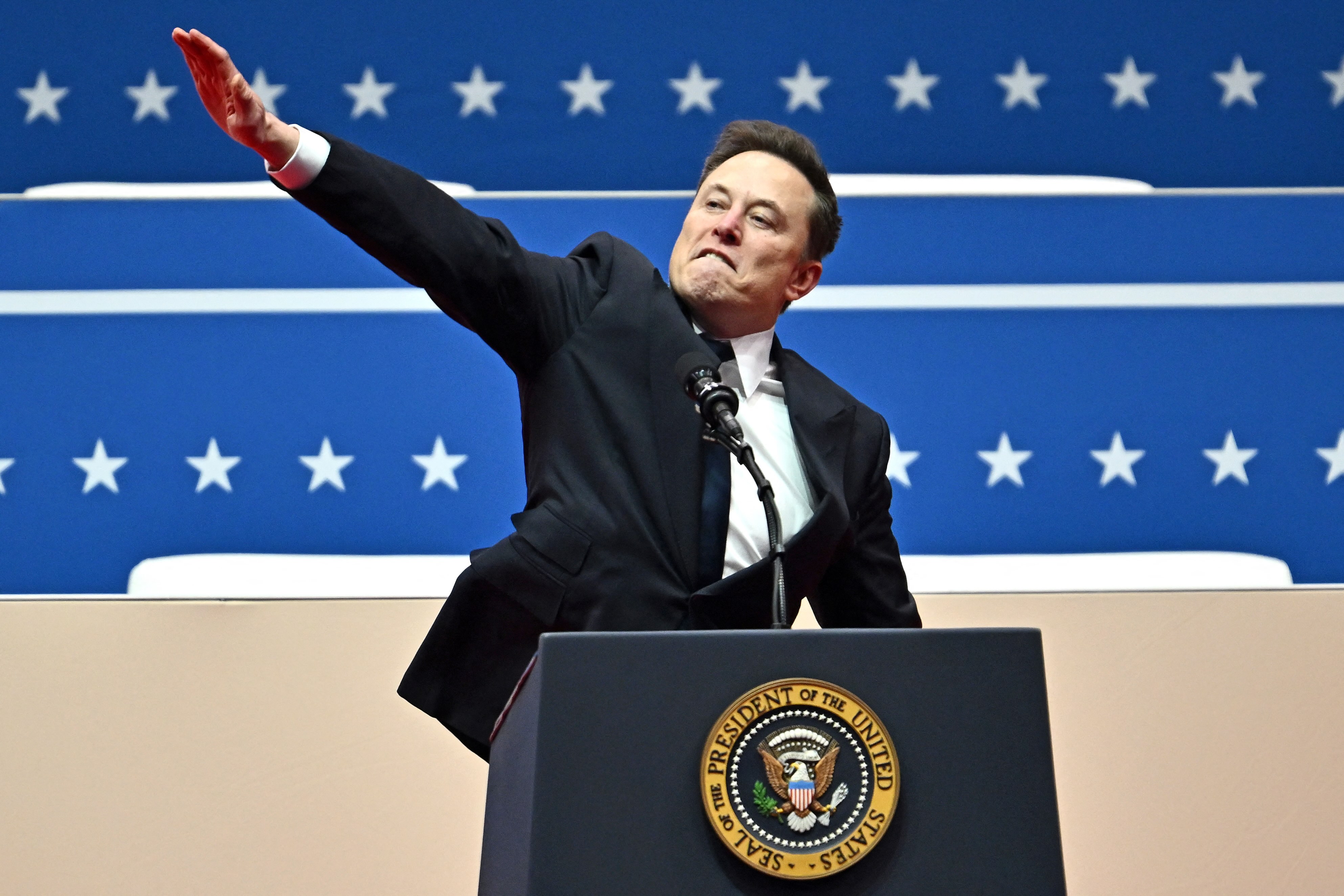 Elon Musk salute at President Trump inauguration