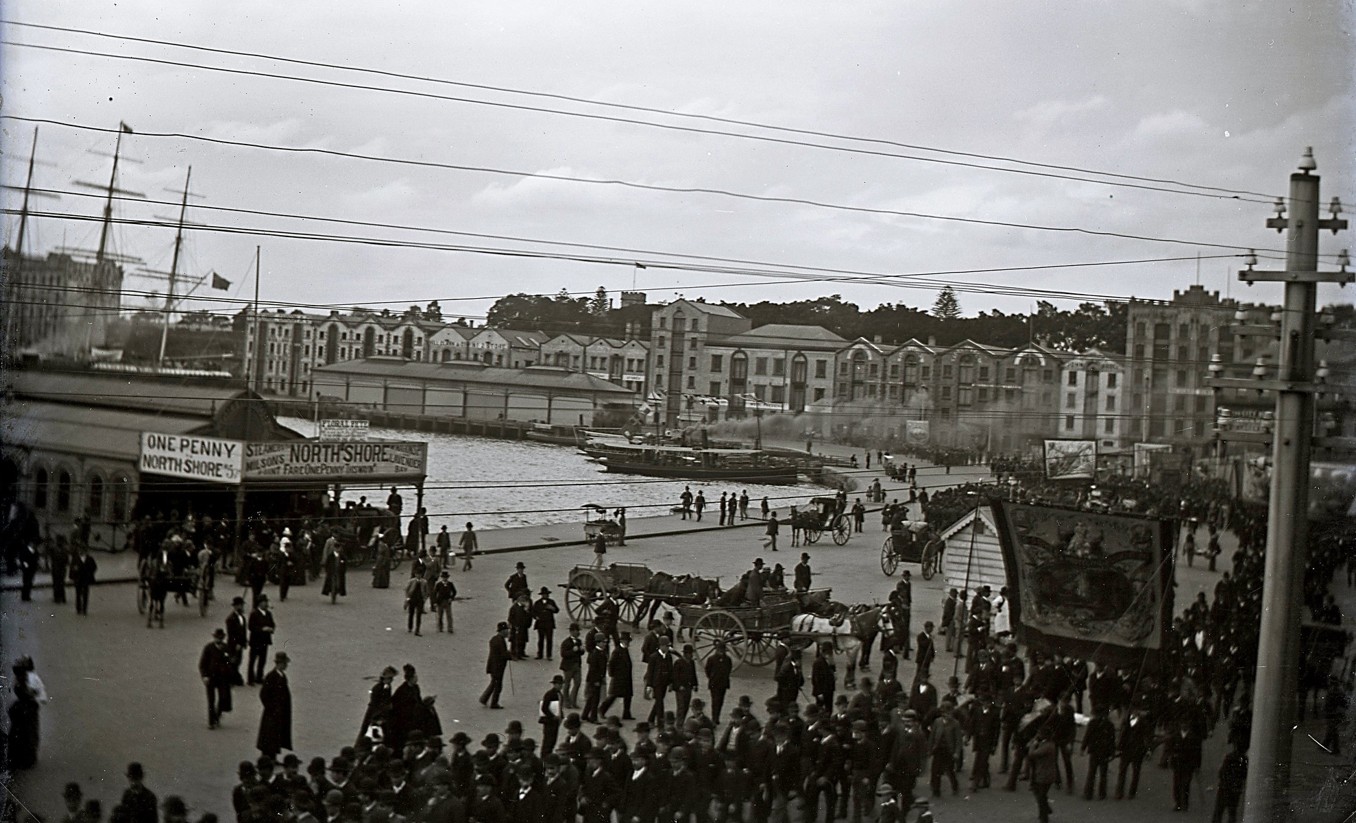 A black-and-white photo of the 1890 maritime strike in Australia