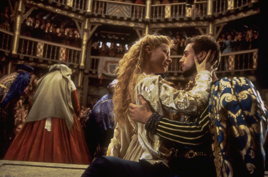 Joseph Fiennes and Gwyneth Paltrow in Shakespeare in Love