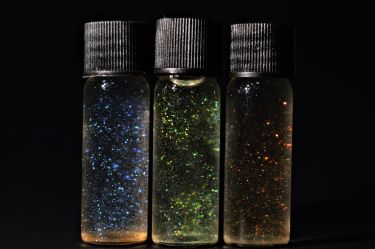 Cellulose glitter in vials