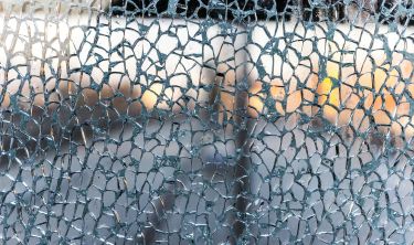 When building glass breaks dangerously it is a design problem thumbnail image