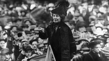 Why Emmeline Pankhurst criticised her daughter thumbnail image