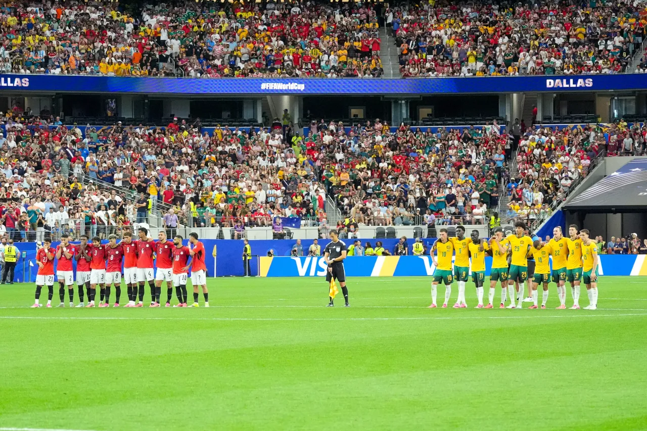 Egypt and Australia players lined up for the penalty shootout during the FIFA World Cup 2026