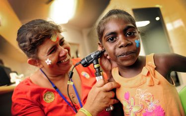 Parasites may be gross, but so is Australia’s attitude to Indigenous health thumbnail image