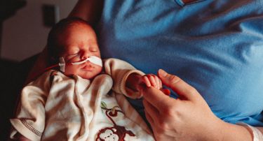 Premature birth linked to lung disease later in life thumbnail image
