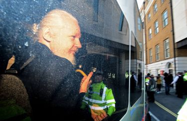 International law, diplomatic asylum and Julian Assange thumbnail image